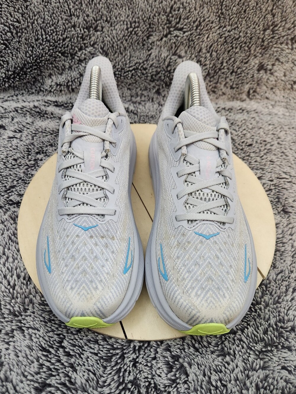 Hoka One One Clifton 9 Athletic Running Blue Pink Sneaker Women's Size 8 B - Picture 3 of 9